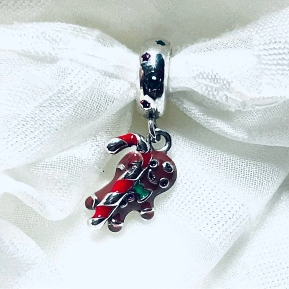✨ NWOT Gingerbread 🍬 Candy Cane Charm – Christmas